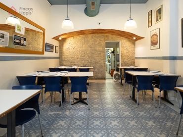 Business premises for sale in Carrer de Vallhonrat 28