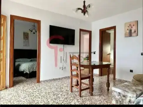 Wohnzimmer von Wohnung zum Verkauf in Igualeja mit Klimaanlage, Parkett und Abstellraum