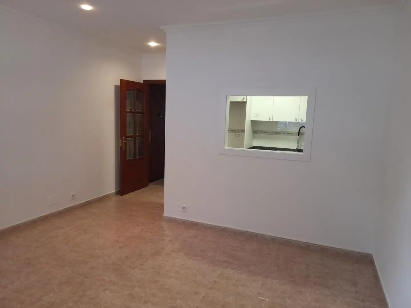 Appartamento con ascensore in affitto a El Palau - Escorxador, imagen 8