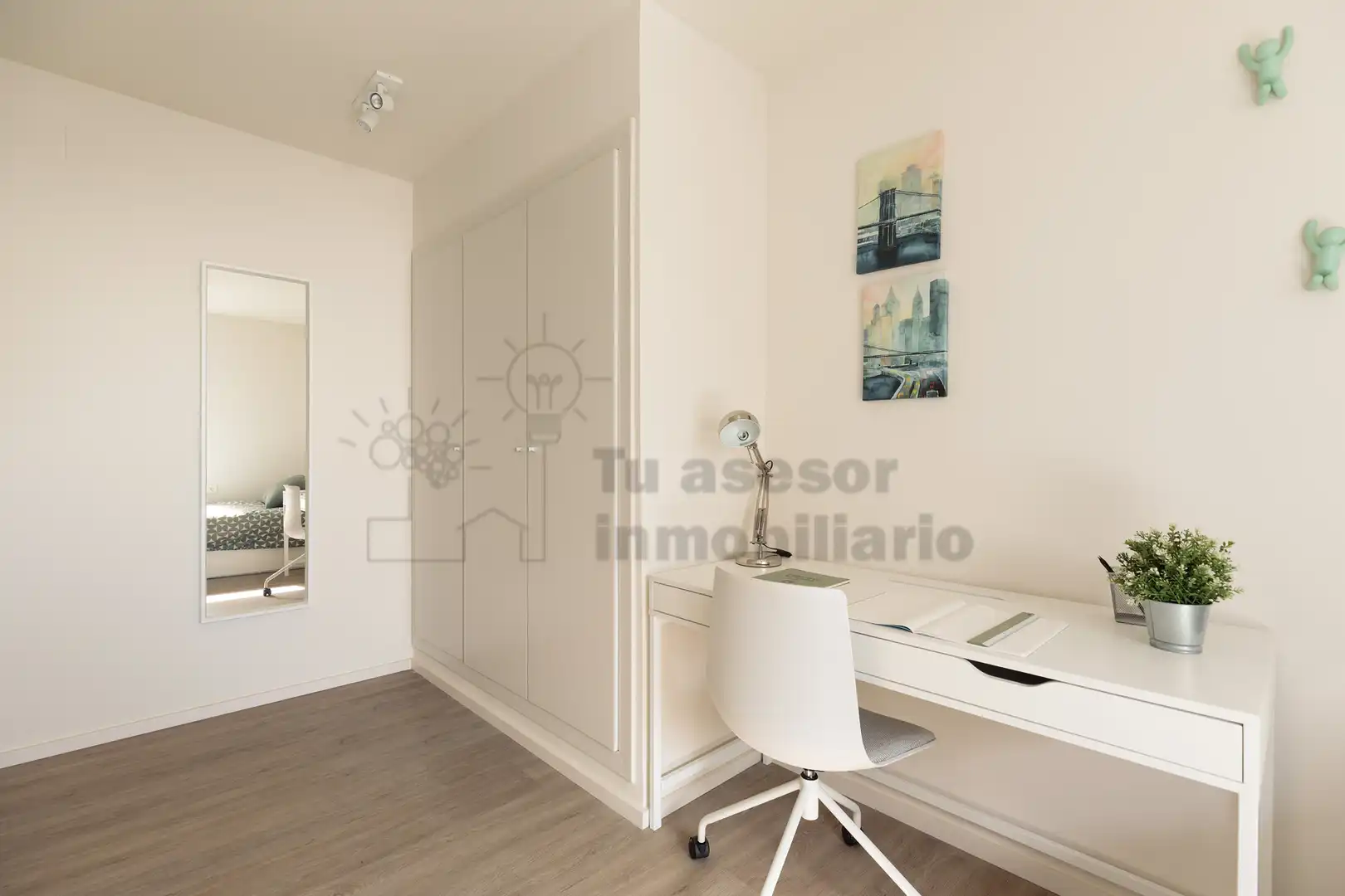 Habitación de Piso en venta en Barcelona con Aire acondicionado, Calefacción y Jardín privado
