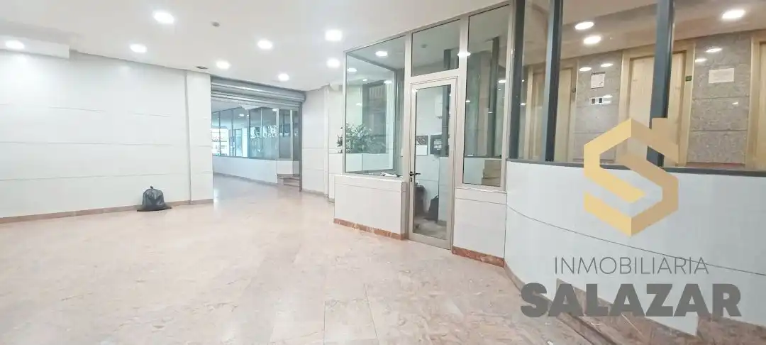 Office space with lift for sale in Colón de Larreátegui Kalea, imagen 29