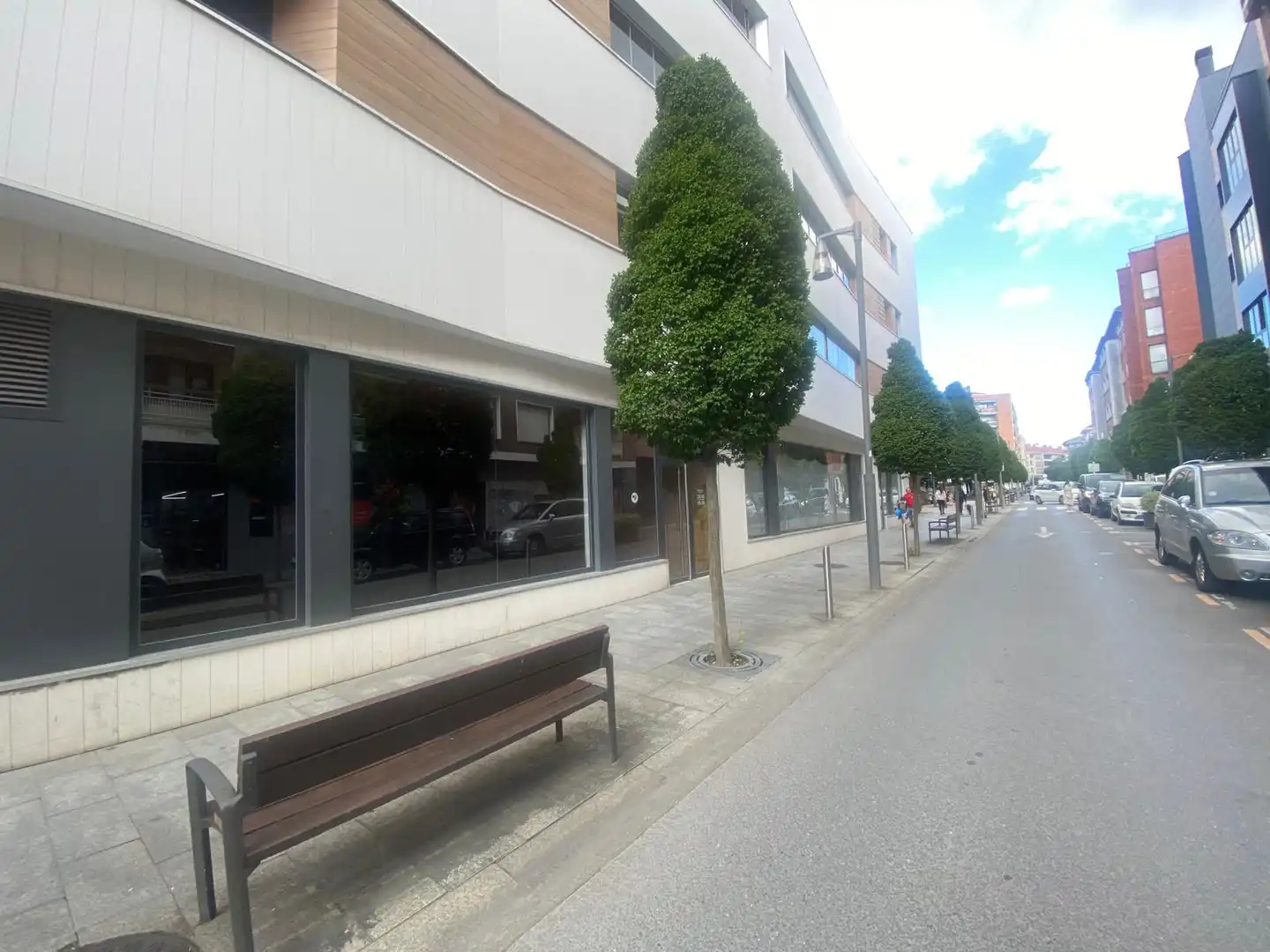 Local comercial de lloguer a Montevideo Etorbidea, imagen 2