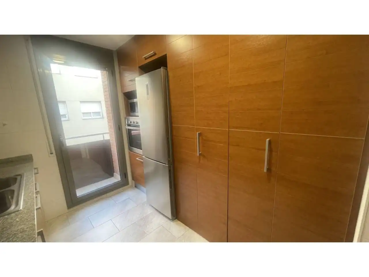 Cuina de Apartament en venda en Terrassa amb Calefacció