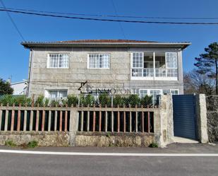 Exterior view of House or chalet for sale in Pontevedra Capital   with Private garden