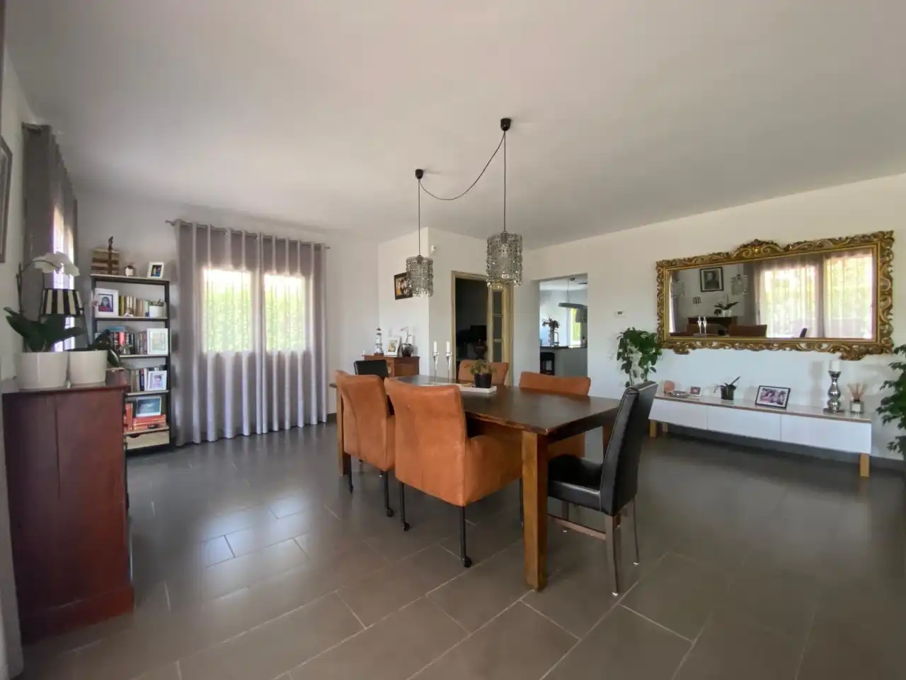 Comedor de Casa o chalet en venta en L'Estartit con Aire acondicionado, Calefacción y Jardín privado