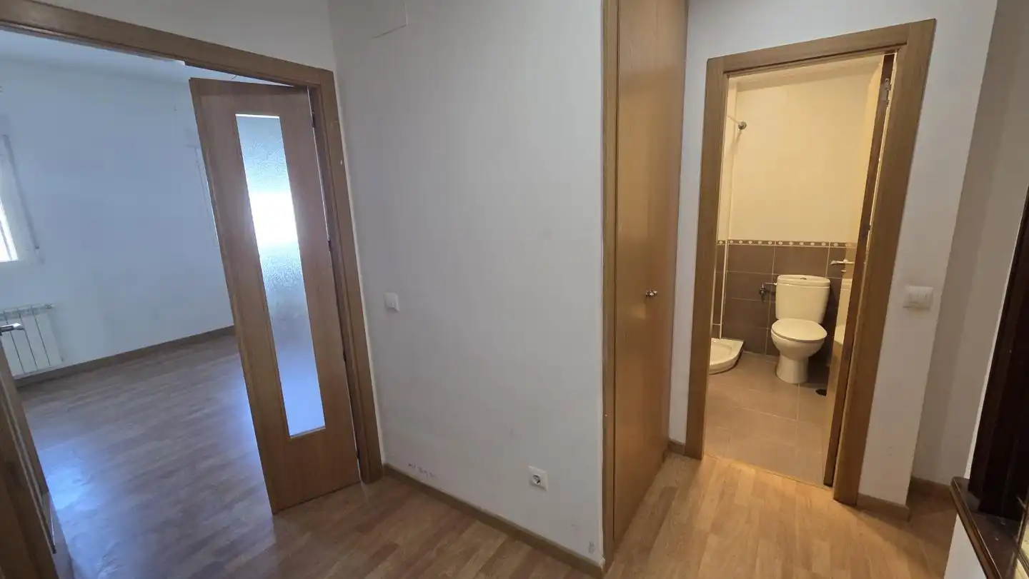 Habitación de Planta baja en venta en Tarancón con Trastero