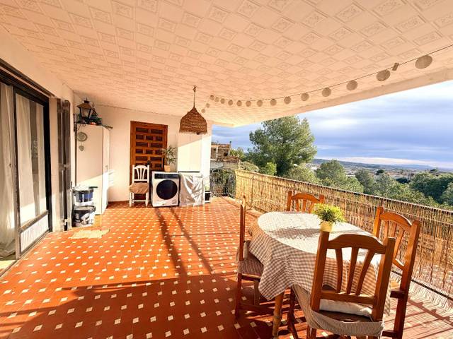 Casa-chalet en Venta en Catadau