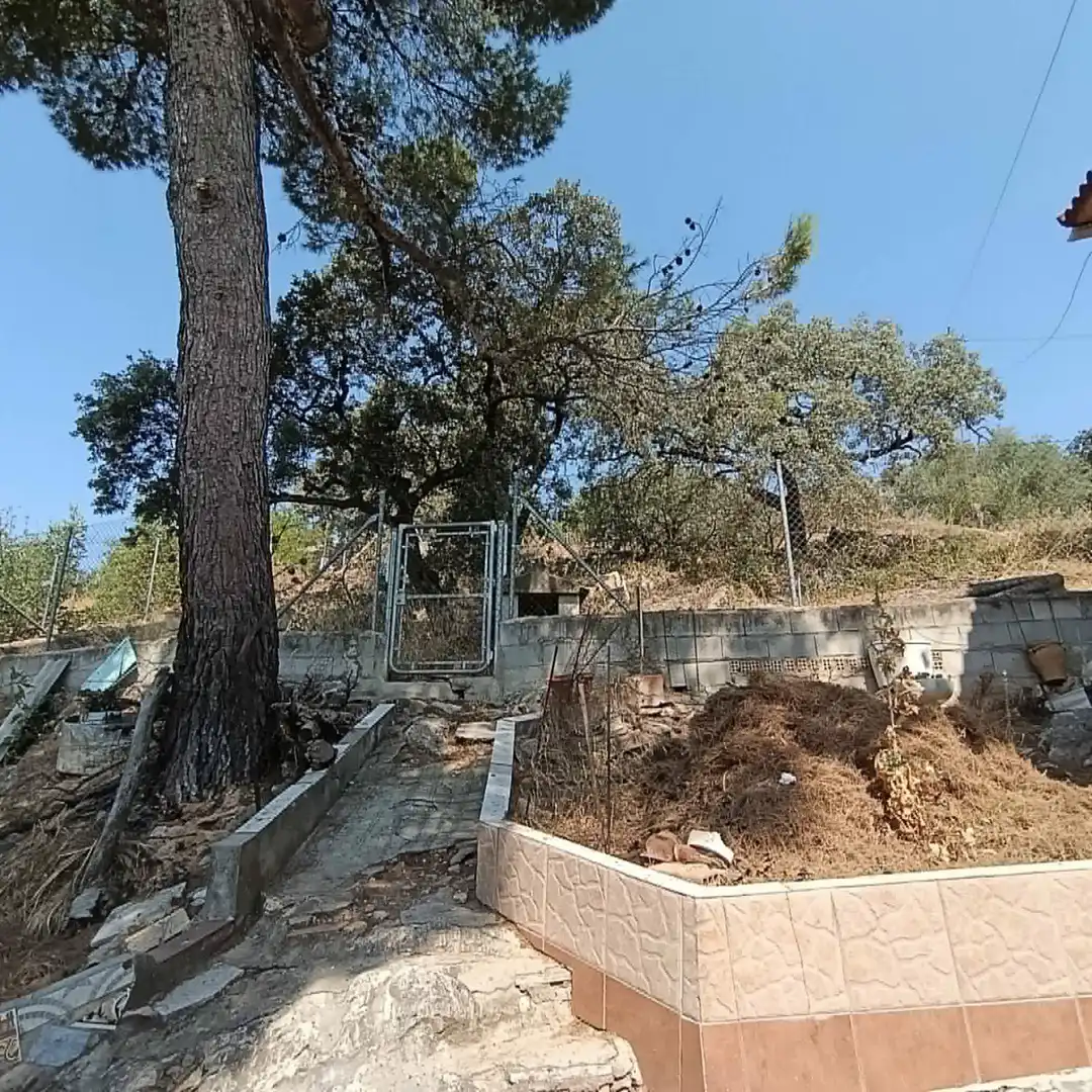 Finca rústica en venta en Iznájar con Aire acondicionado, Calefacción y Jardín privado
