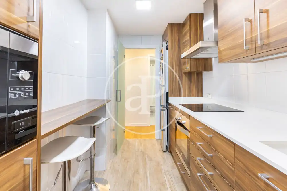 Piso con ascensor en alquiler en Pl. de Raquel Payà Pedagoga, imagen 10
