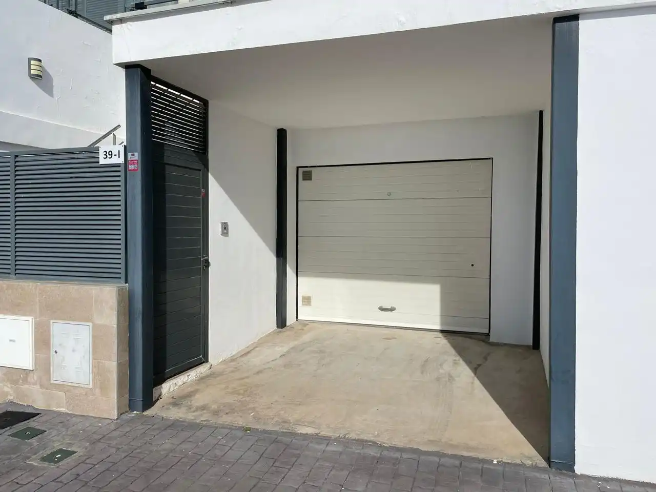 Parking of Houses for rent in Cullera  with Air Conditioner, Terrace and Swimming Pool