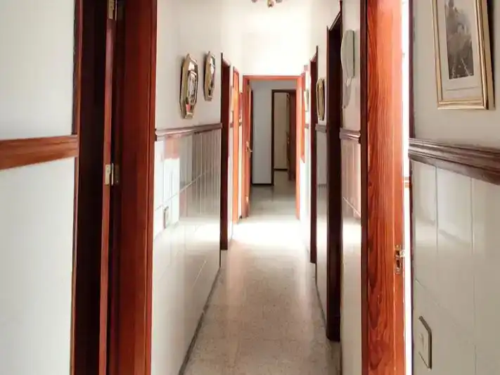 Casa adosada en venda en Telde amb Balcó