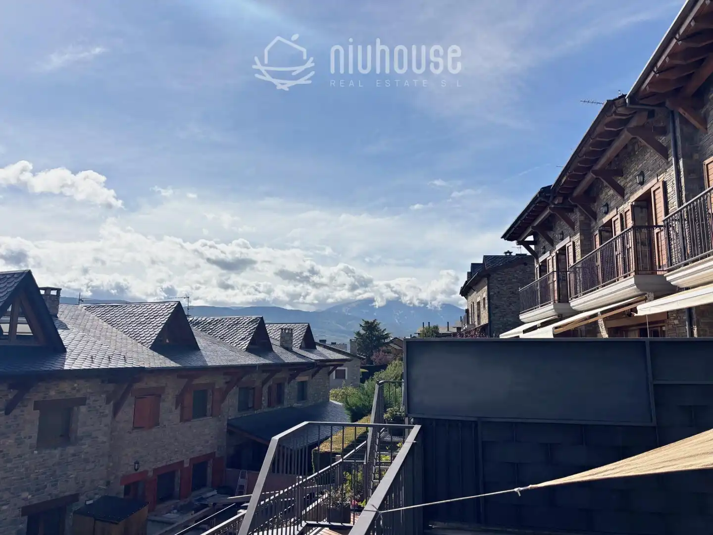 Casa a schiera con terrazza in vendita a Puigcerdà