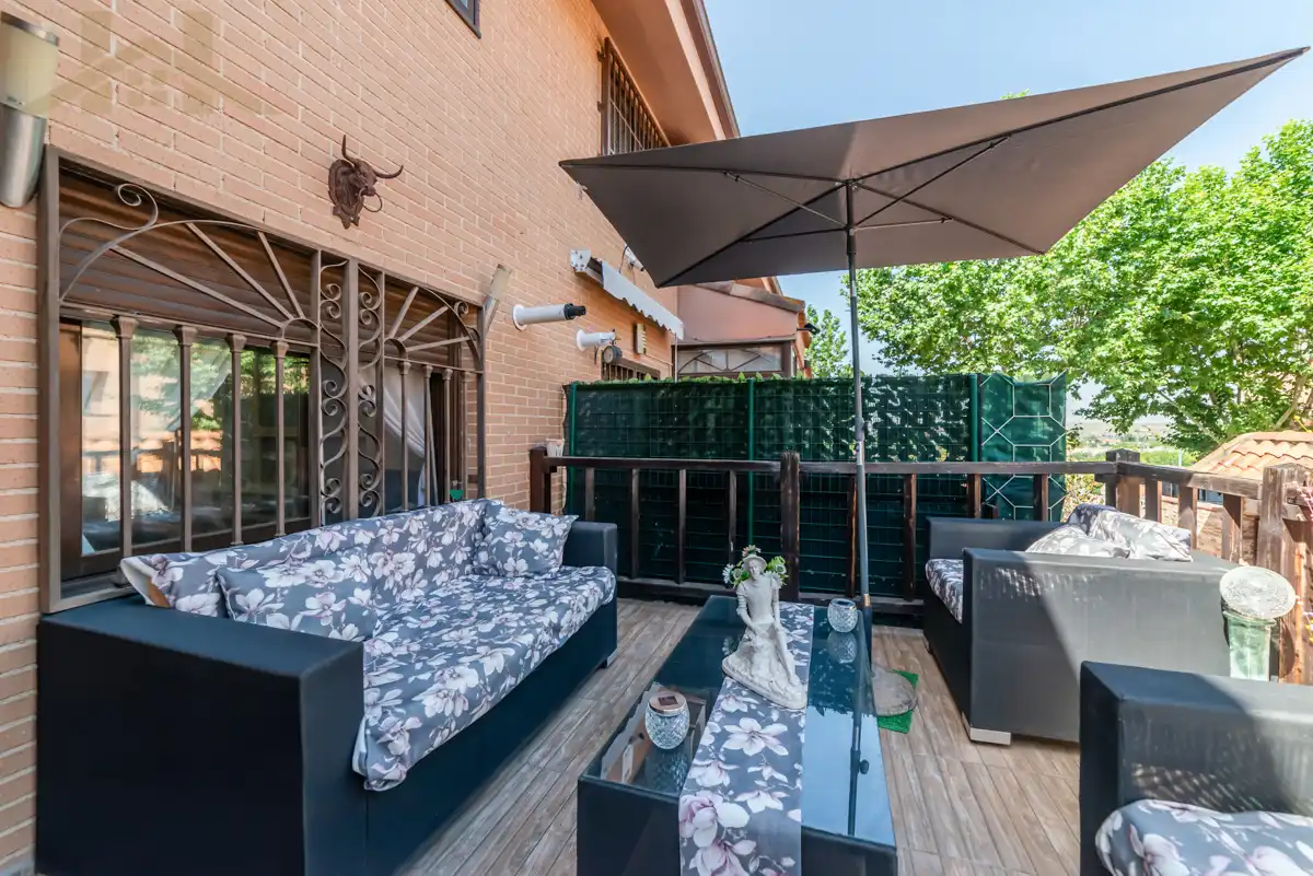 Terraza de Casa o chalet en venta en Mejorada del Campo con Aire acondicionado, Calefacción y Jardín privado