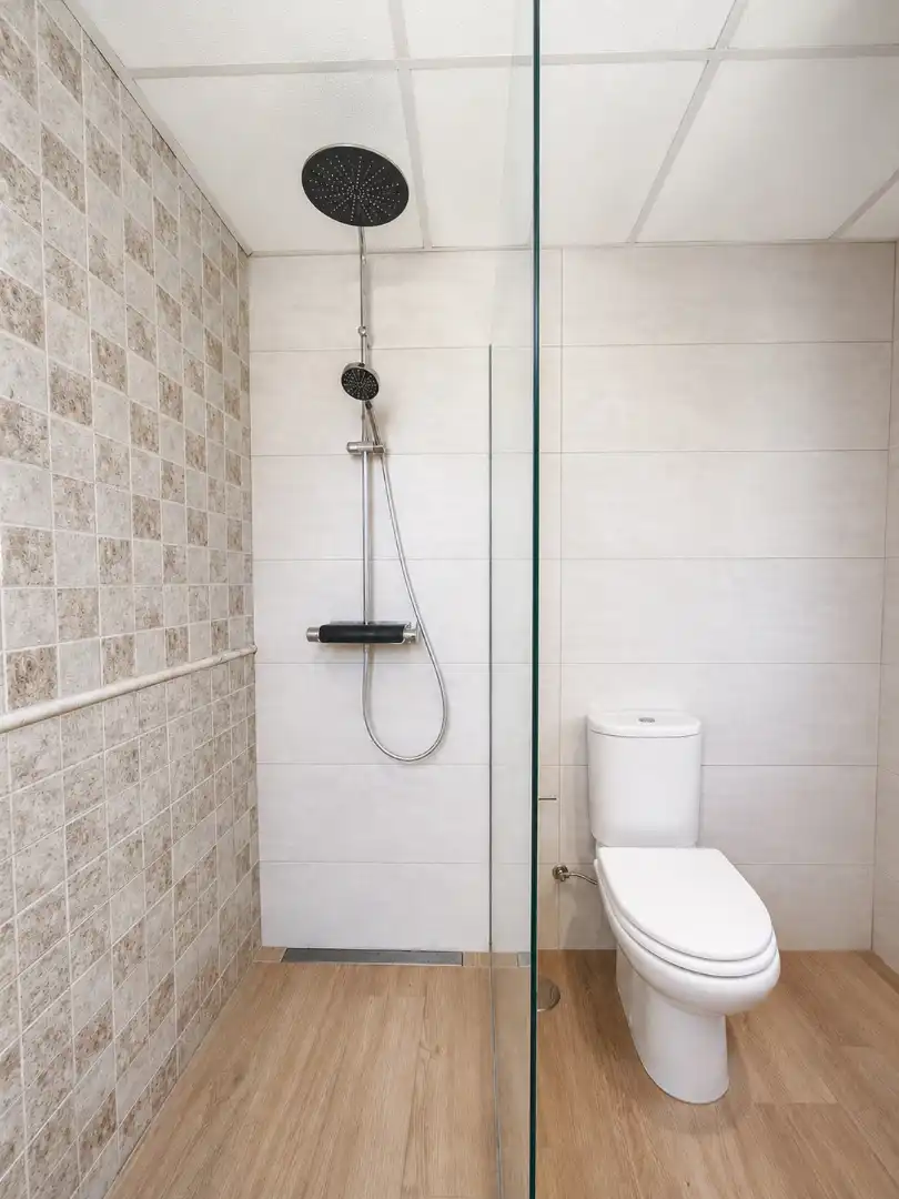 Bathroom of Detached homes for rent in Mutxamel  with Air Conditioner, Heating and Private garden