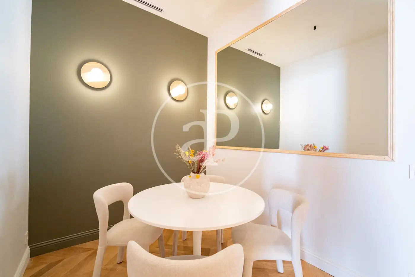Comedor de Piso en venta en Barcelona con Aire acondicionado, Calefacción y Terraza