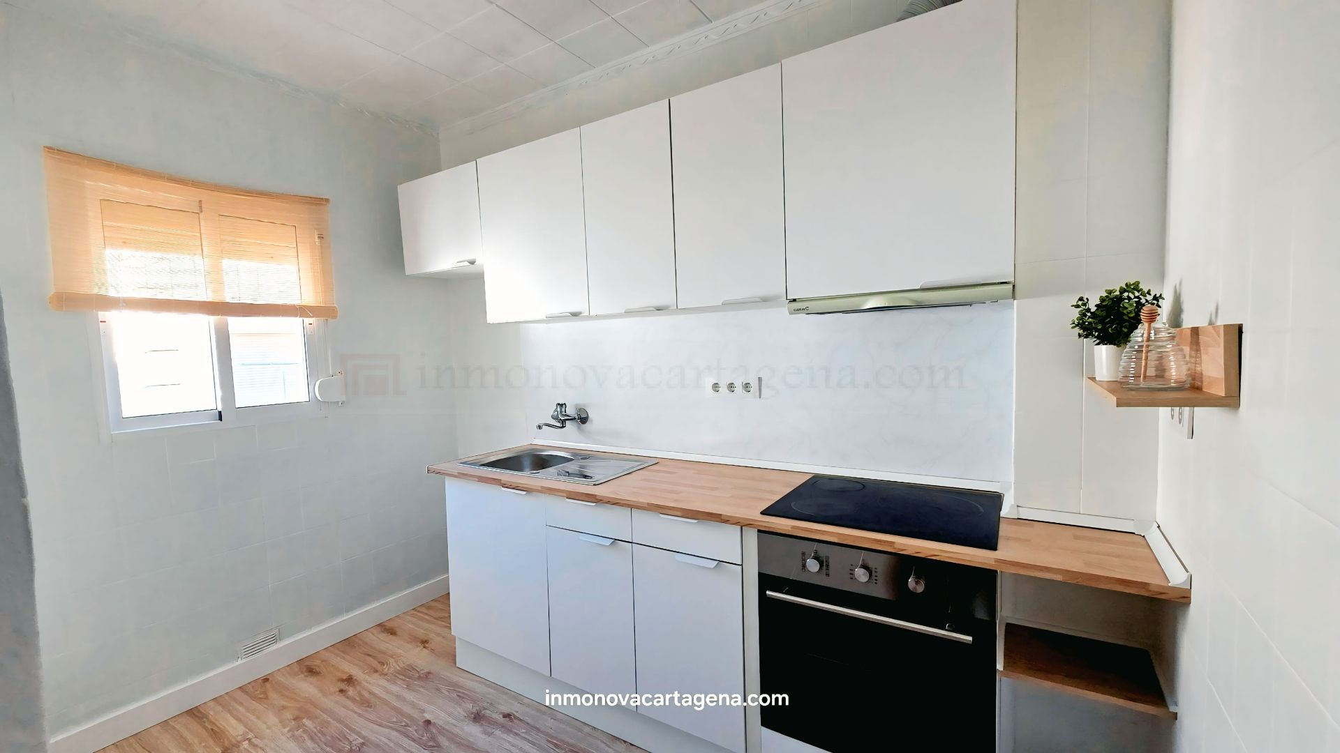 Cocina de Piso en venta en Cartagena con Aire acondicionado y Balcón