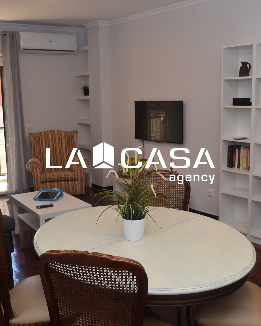 Flat for sale in  Sevilla Capital  with Terrace and Storage room