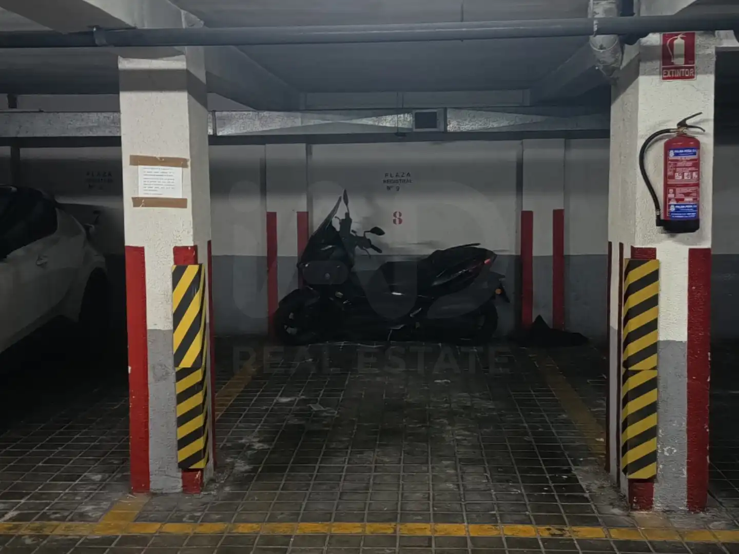 Parking of Garage for sale in Madrid