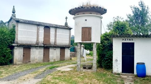 Foto 5 de Casa adosada en venta en Praza de Galicia, 1, Cuntis, Pontevedra