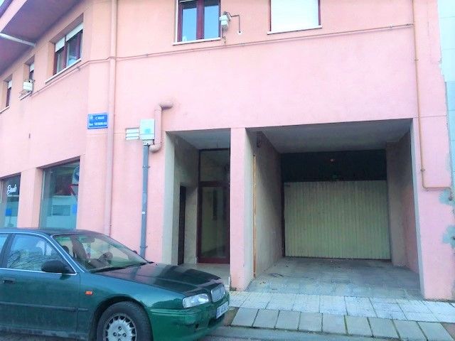 Garage for sale in San Salvador , Villatoro