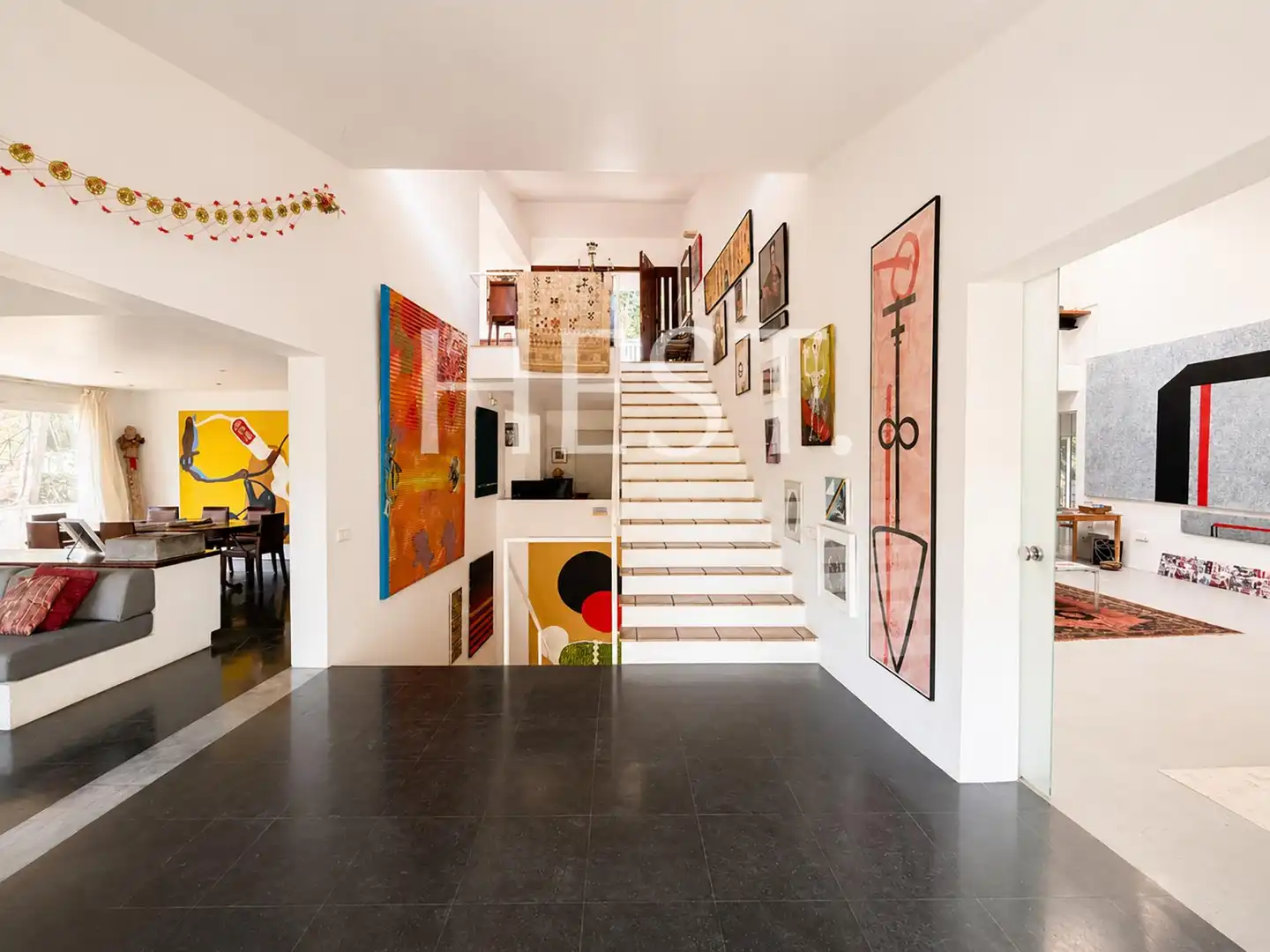 Chalet con piscina en venta en Carrer Ginestera, imagen 10