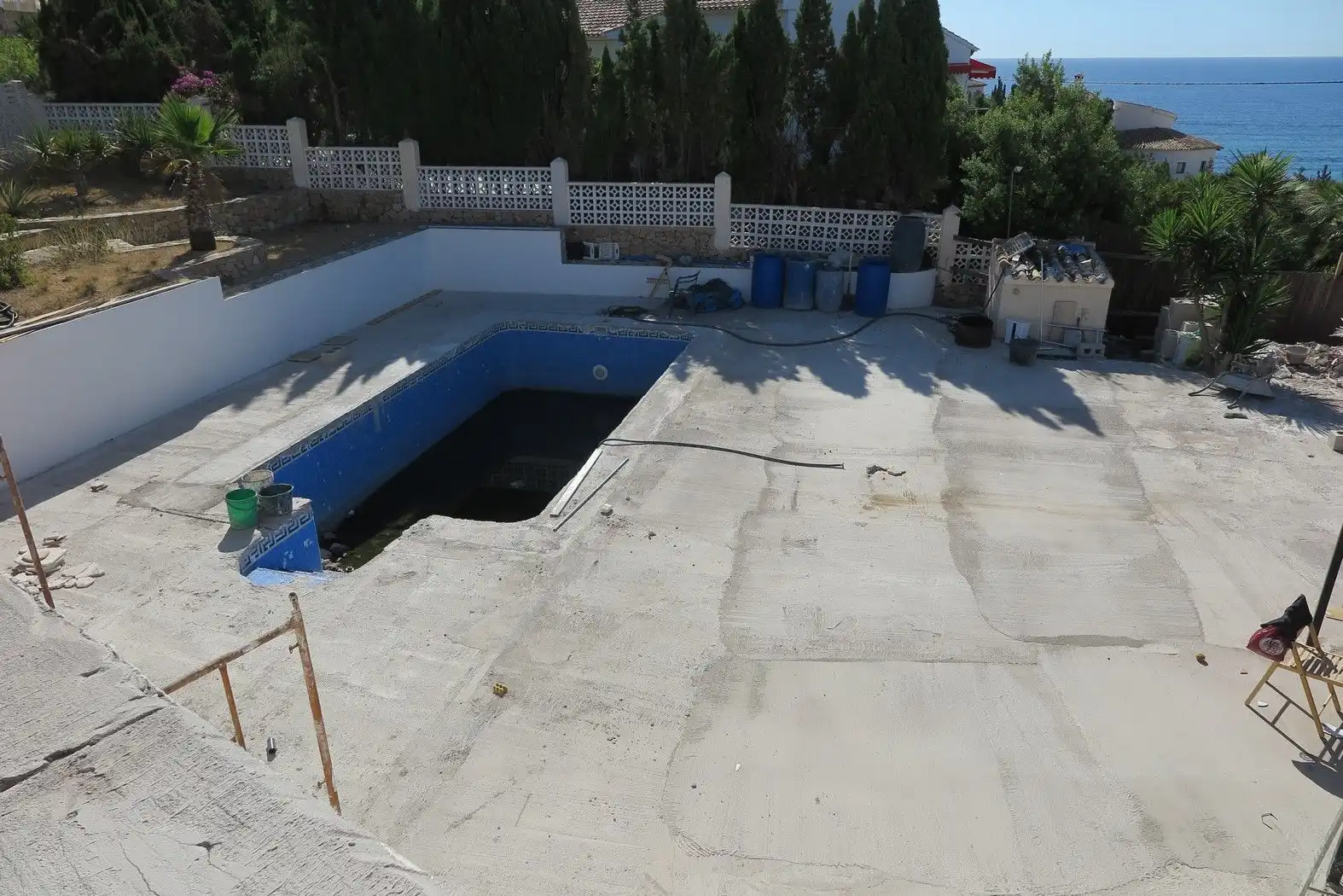 Piscina de Casa o chalet en venta en El Campello con Jardín privado, Terraza y Trastero