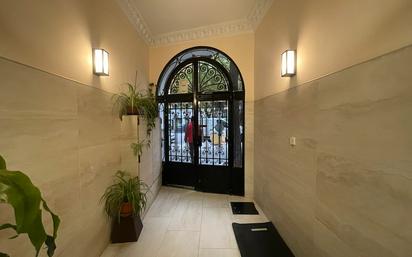 Flat for sale in  Madrid Capital  with Heating