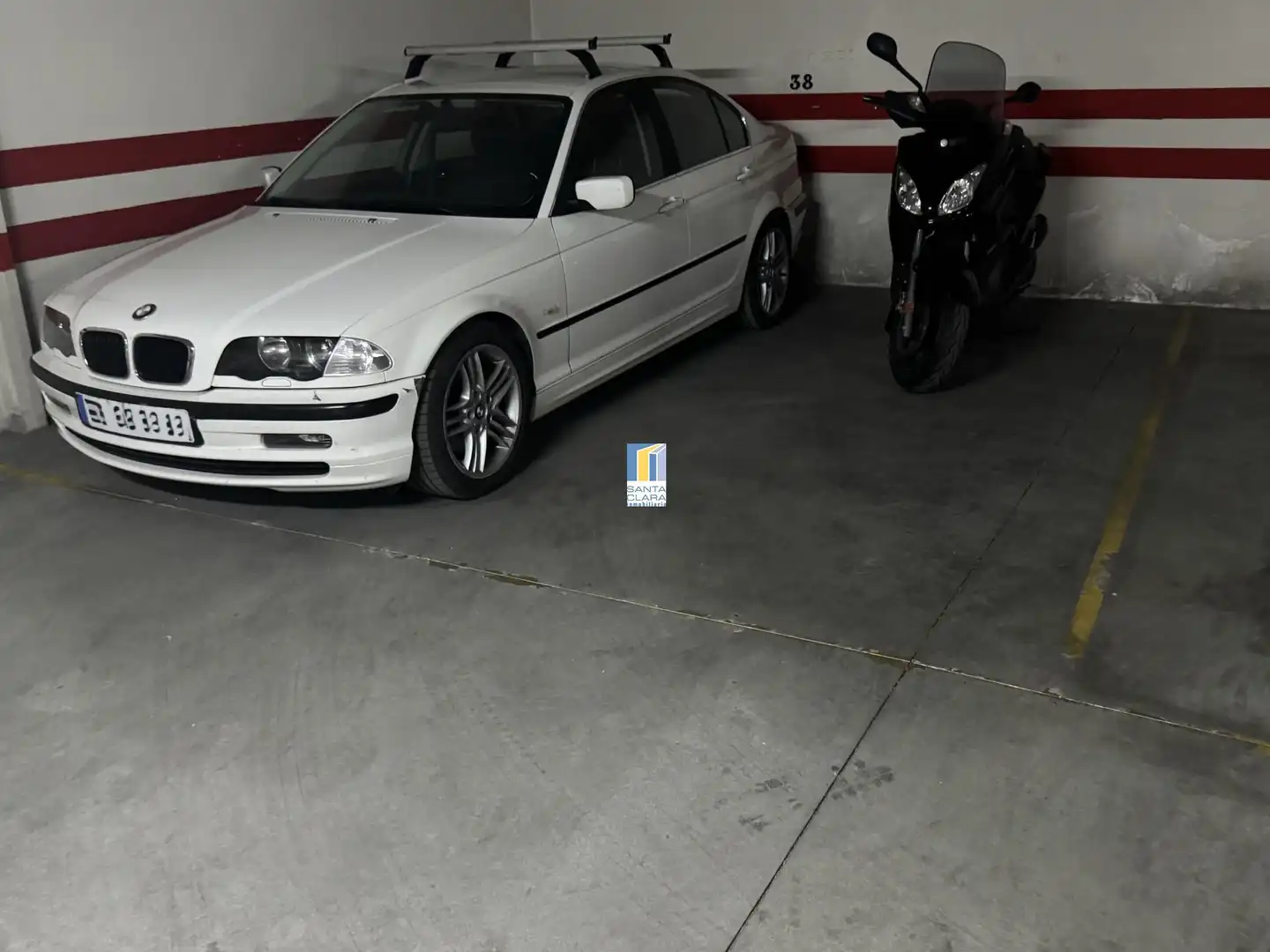 Parking of Garage for sale in Zamora Capital 
