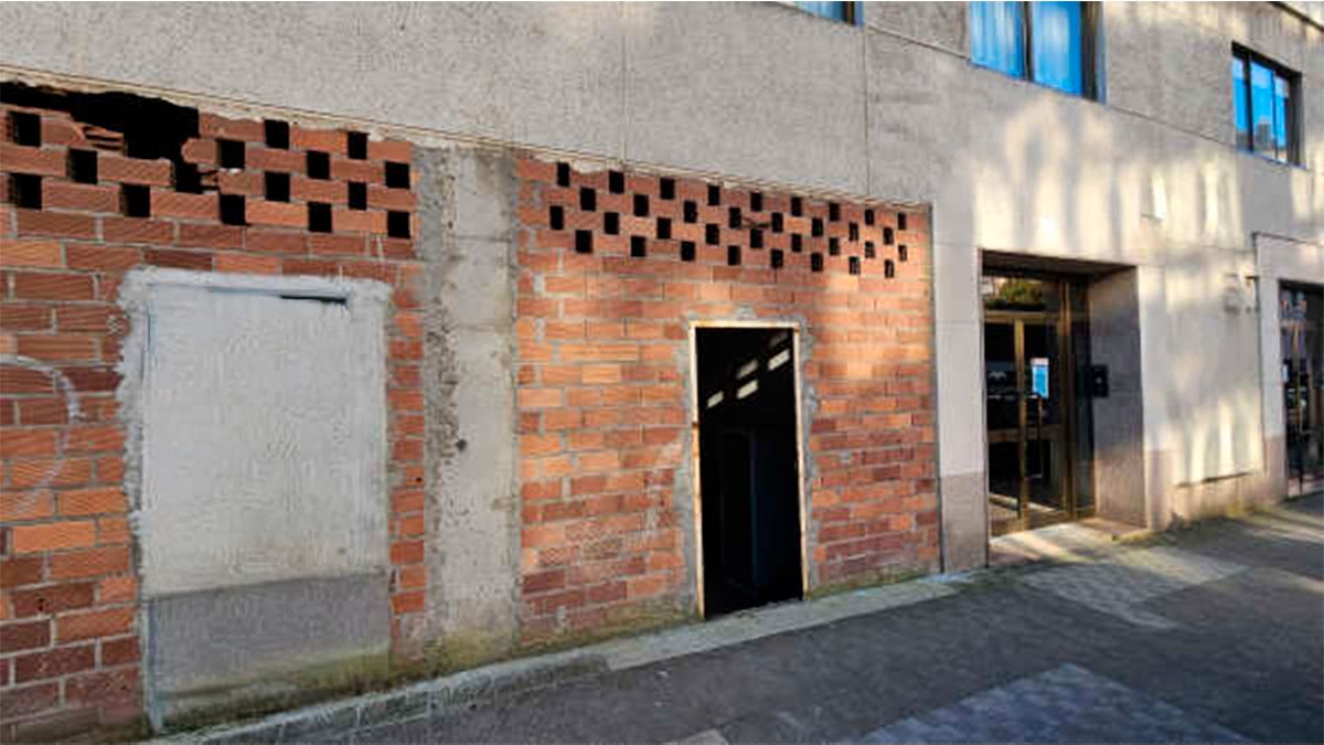 Vista exterior de Local en venta en Ferrol