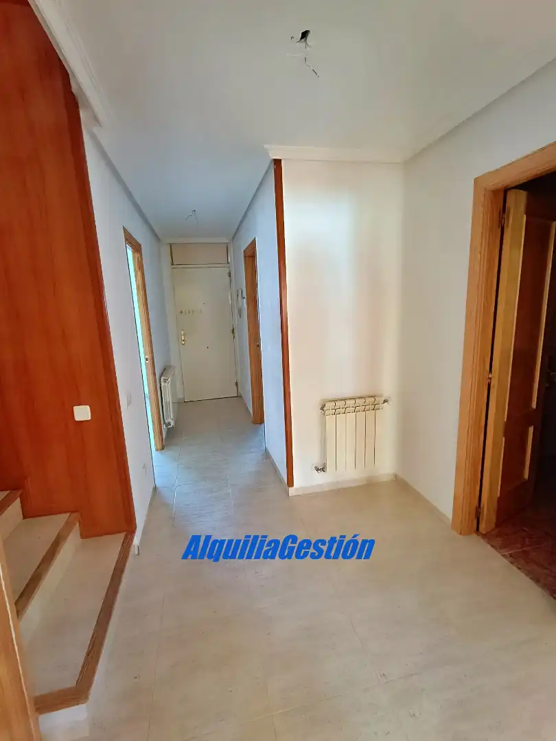 Adossat amb jardí en venda a Calle los Rosales, imagen 16