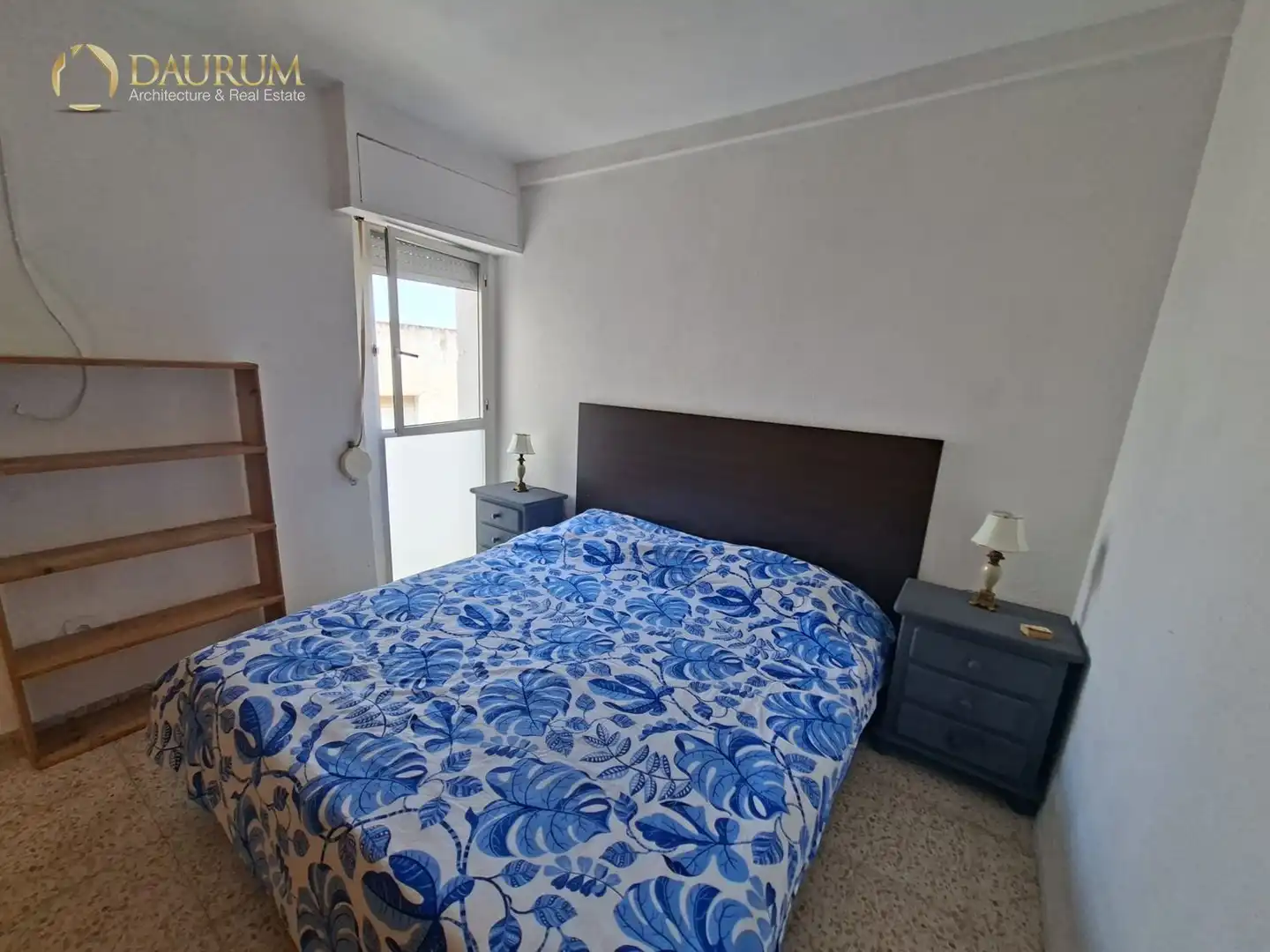 Schlafzimmer von Dachboden zum Verkauf in Alicante / Alacant mit Klimaanlage, Abstellraum und Möbliert
