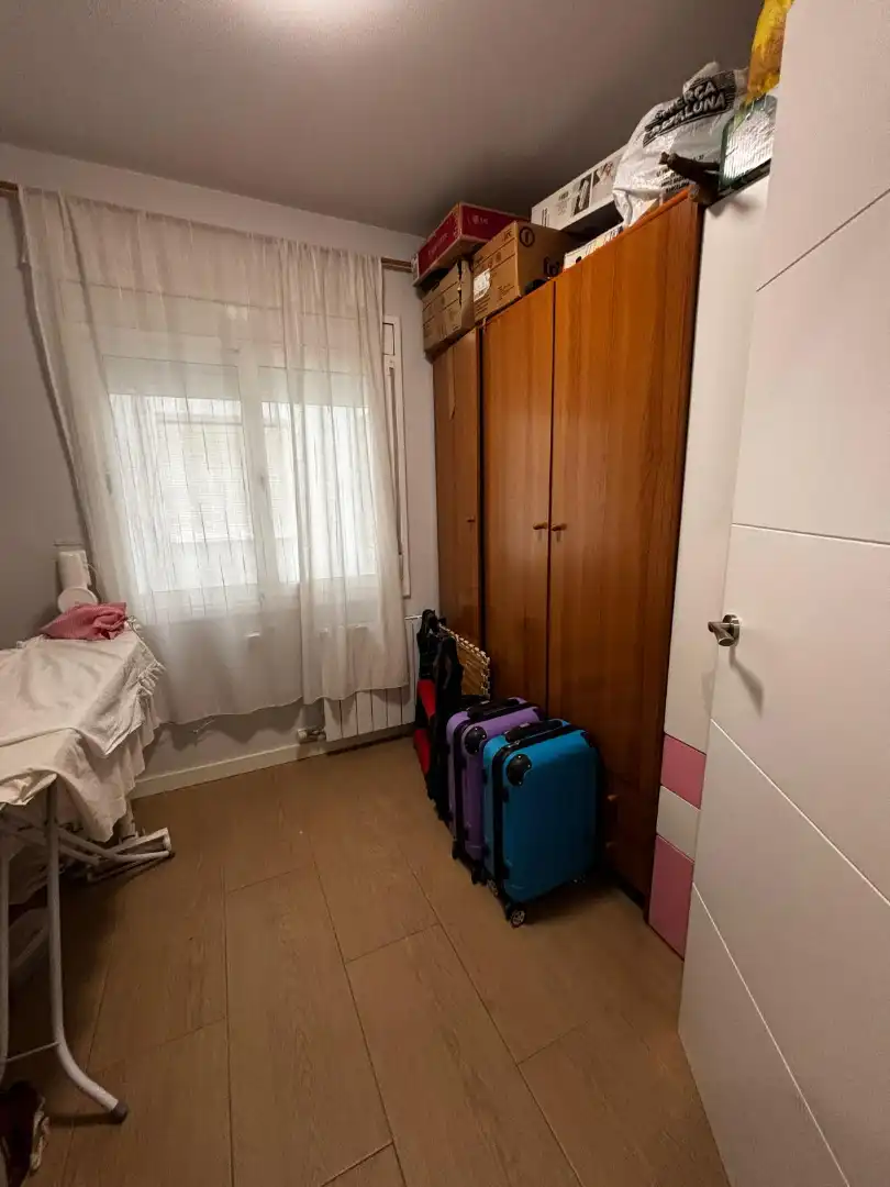 Schlafzimmer von Wohnung zum Verkauf in Badalona mit Klimaanlage, Heizung und Parkett