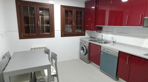 Foto 5 de Dúplex de alquiler en De Santiago, Casco histórico, Alcalá de Henares