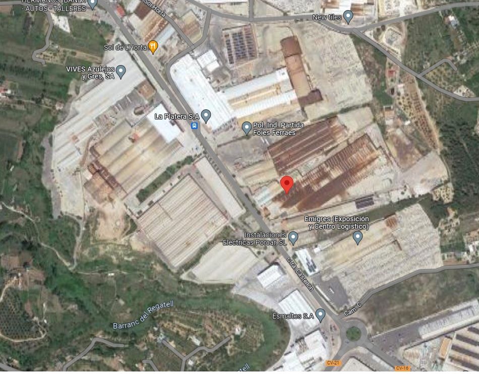 Exterior view of Industrial buildings for sale in L'Alcora
