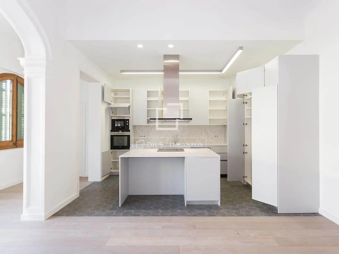 Cocina de Piso en venta en Barcelona con Aire acondicionado, Terraza y Balcón