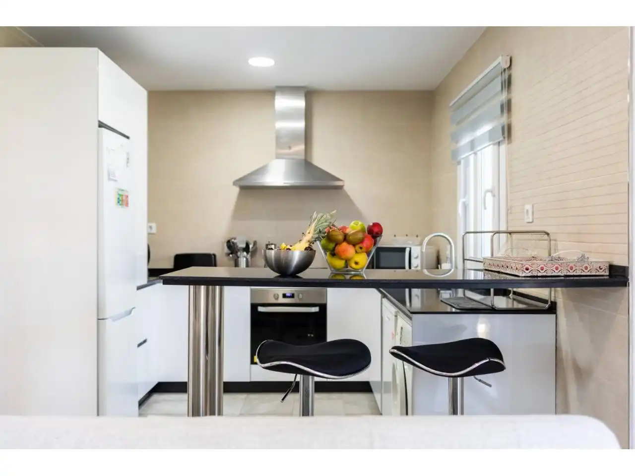Cocina de Casa o chalet en venta en Chiclana de la Frontera con Aire acondicionado, Jardín privado y Terraza
