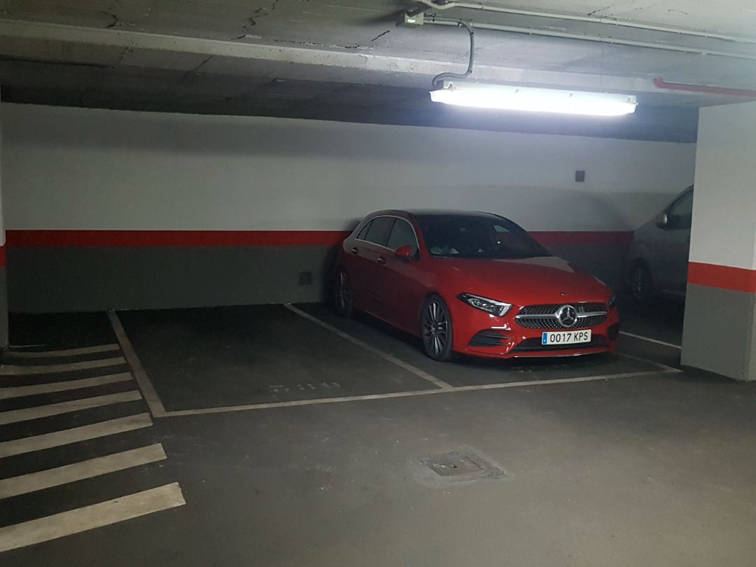 Parking of Garage for rent in  Madrid Capital