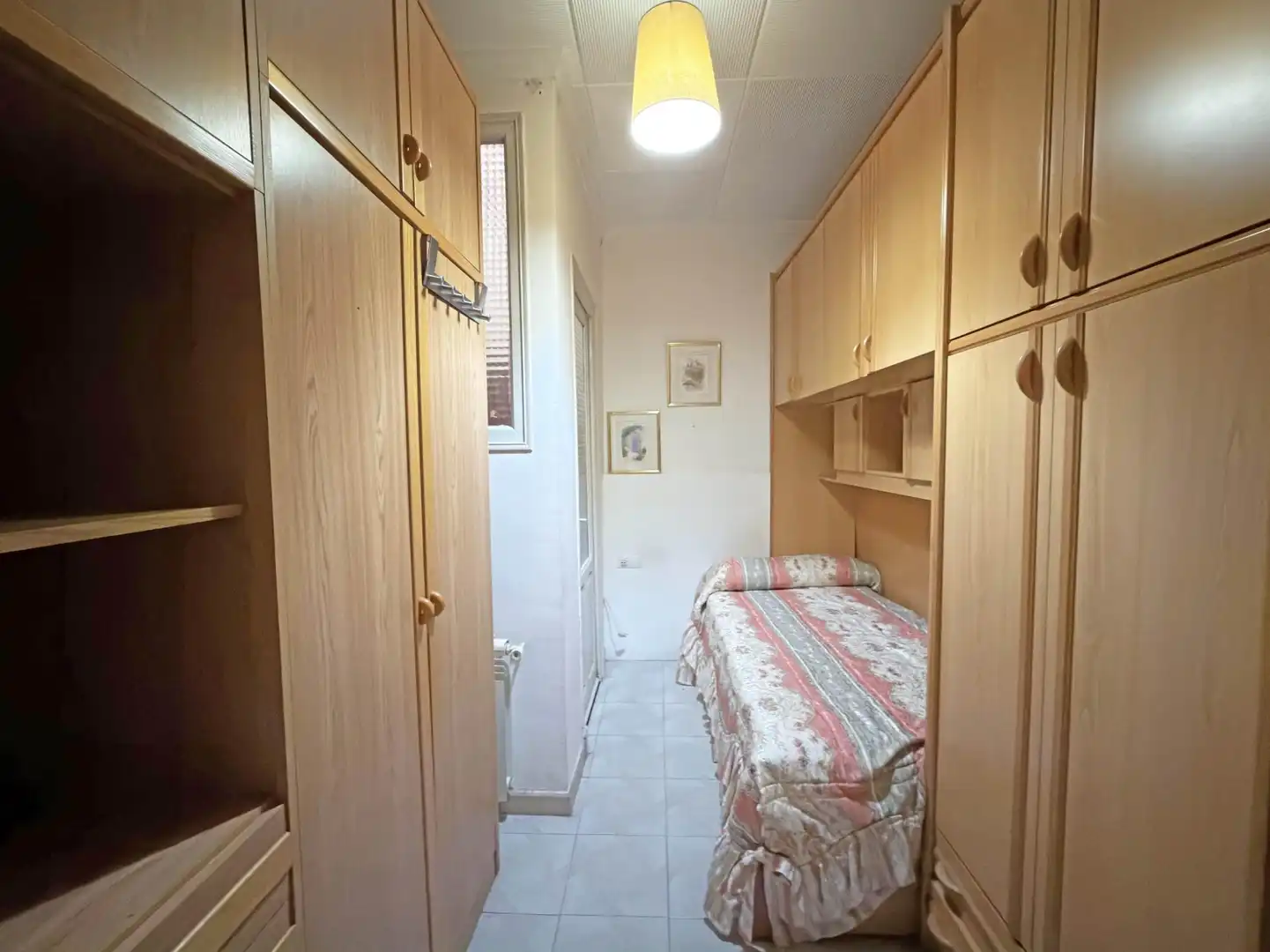 Dormitori de Casa adosada en venda en Sabadell amb Aire condicionat, Calefacció i Terrassa