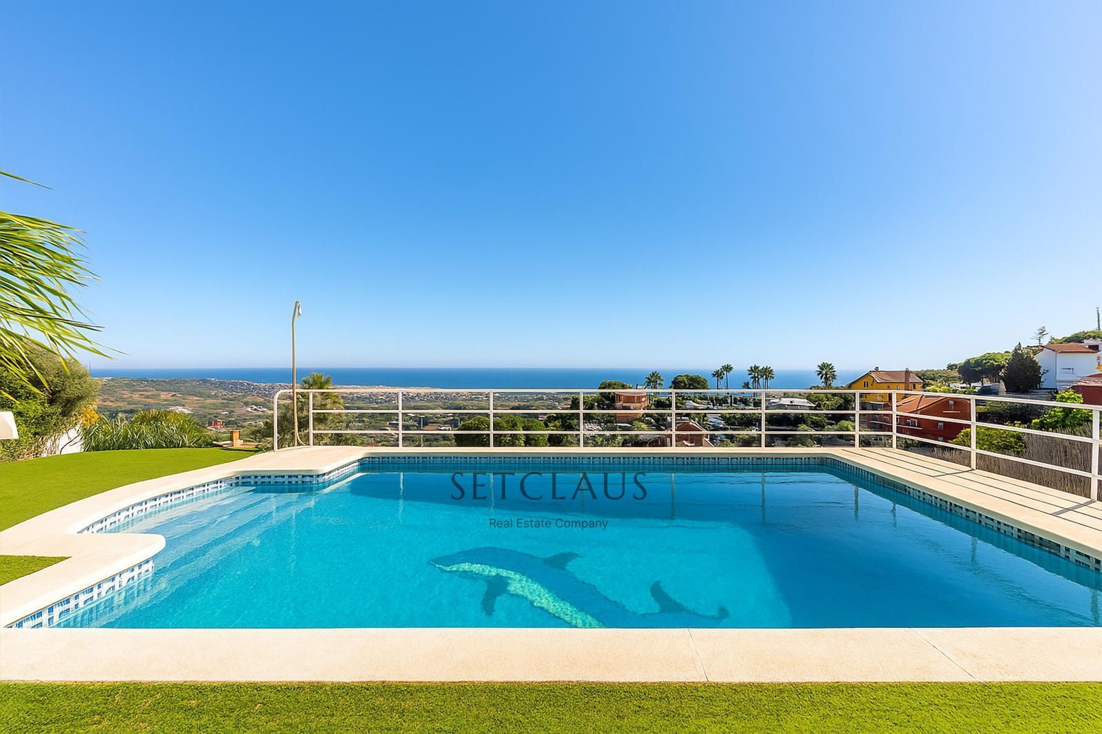 Swimming pool of House or chalet for sale in Alella  with Air Conditioner, Heating and Private garden