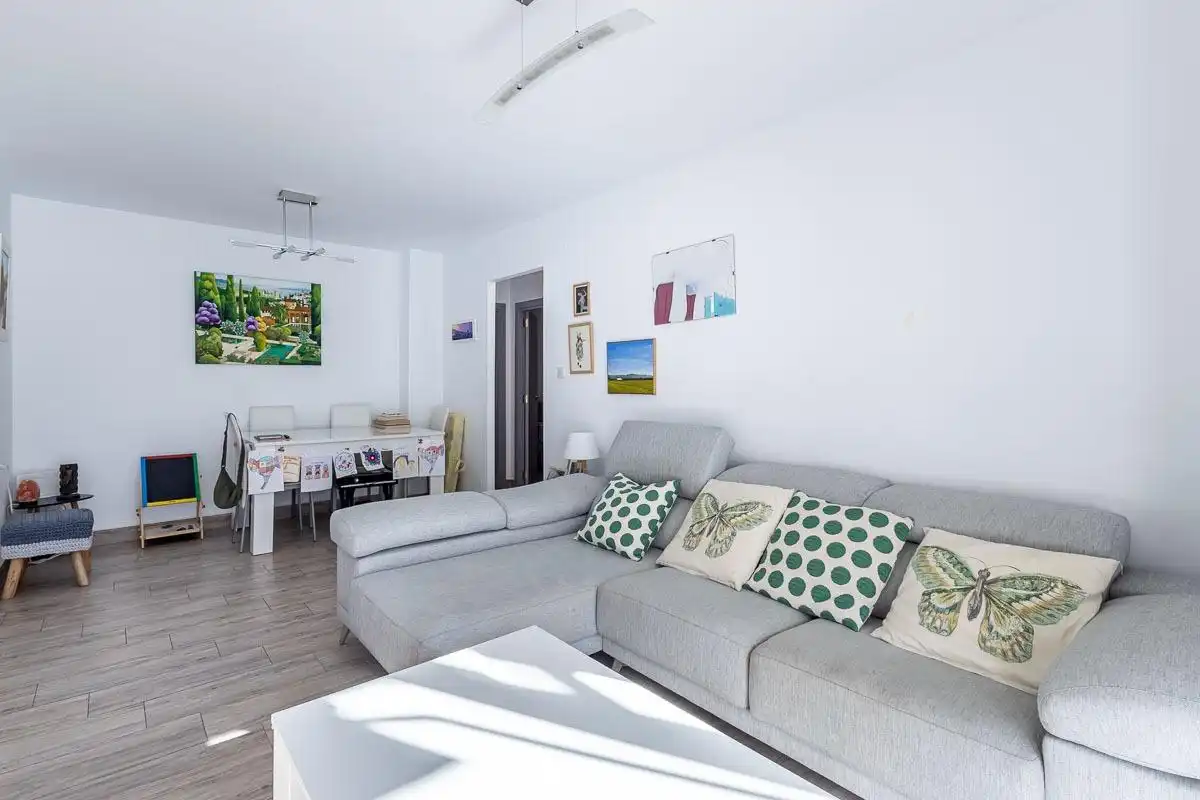 Flat with terrace for sale in Carretera de Málaga, imagen 7