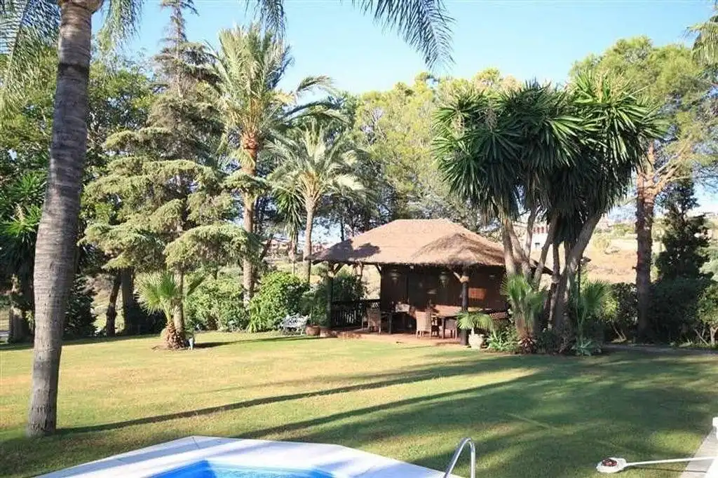 Chalet con terraza en venta en Benamara - Atalaya, imagen 26