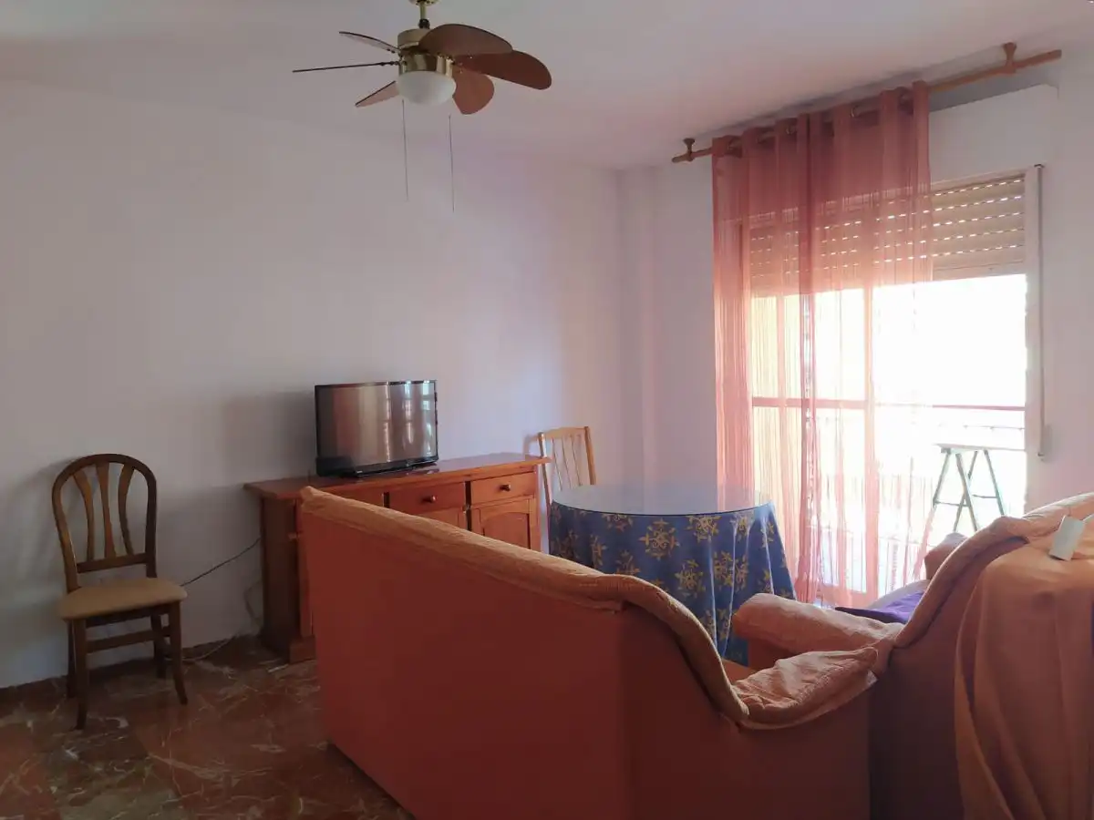 Piso de alquiler en JESUS RINCON JIMENEZ, Maria Auxiliadora - Barriada de Llera