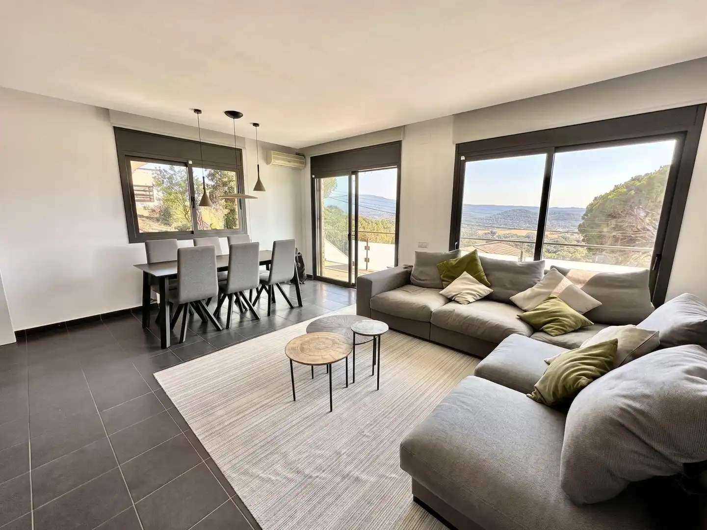 Sala de estar de Casa o chalet en venta en Santa Maria de Palautordera con Aire acondicionado, Calefacción y Terraza
