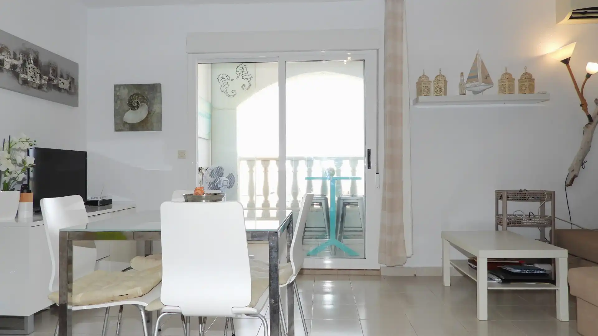 Apartament amb terrassa en venda a Urbanizacion Oasis Pl Q 3, imagen 4