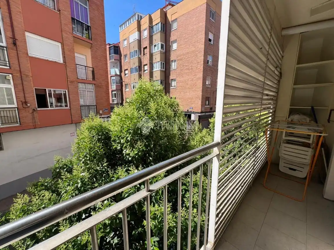 Balcony of Flat for sale in Valladolid  with Heating and Terrace