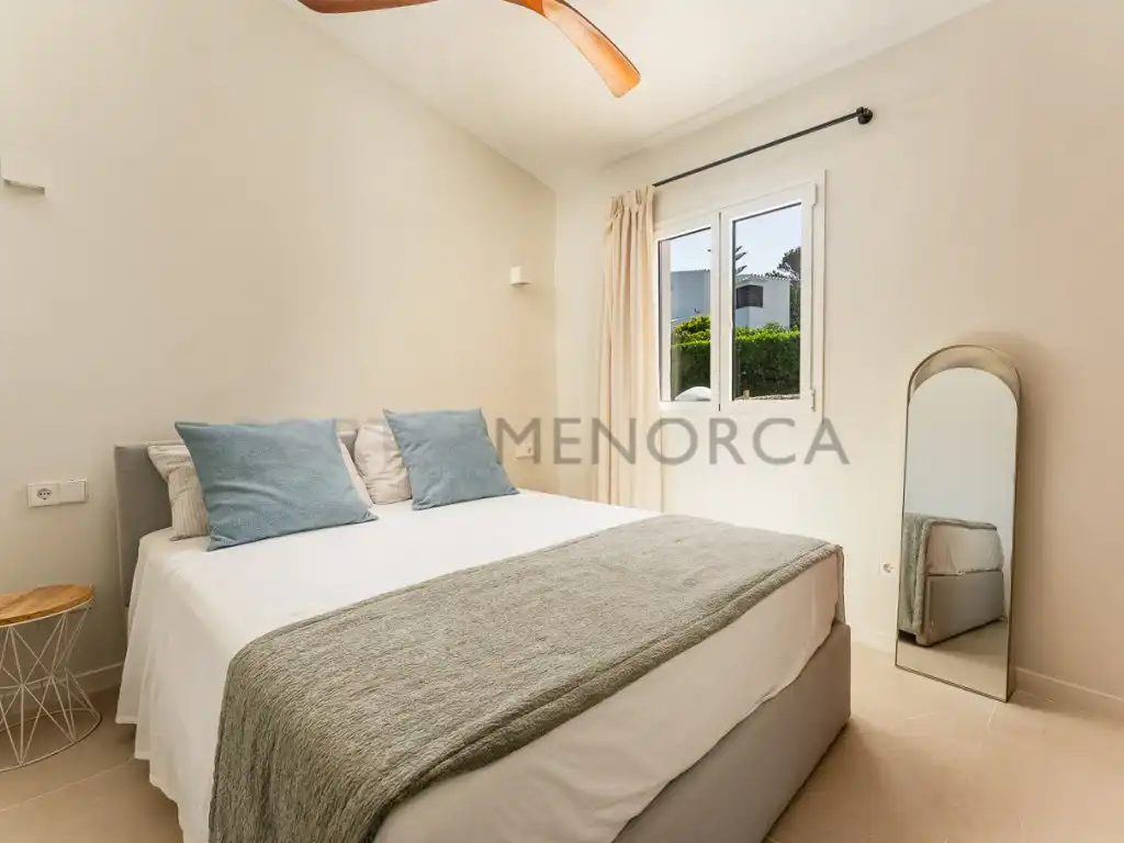 Dormitori de Casa o xalet en venda en Ciutadella de Menorca amb Piscina
