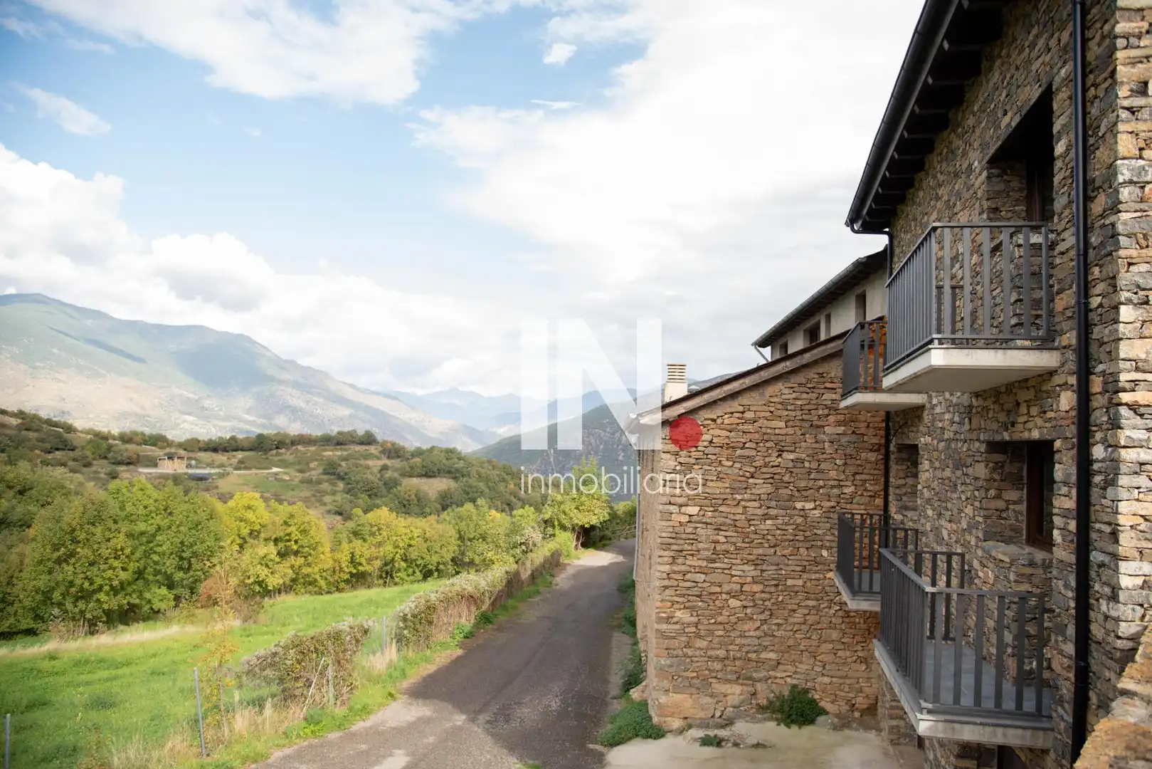 Vista exterior de Casa adosada en venta en Sort