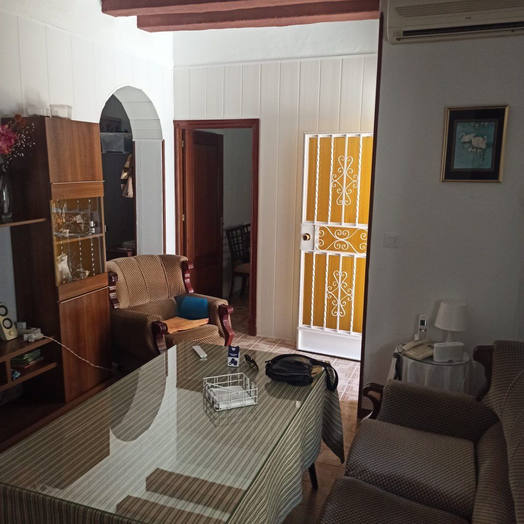 Casa adosada en venda en Gelves amb Aire condicionat i Calefacció