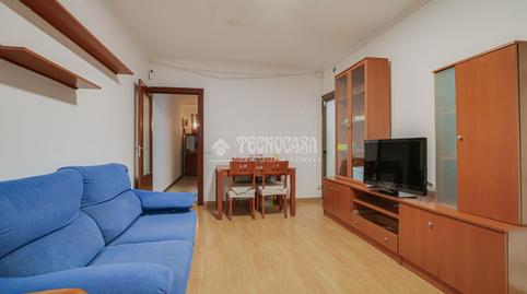 Foto 3 de Piso en venta en Santa Rosa, Santa Coloma de Gramenet