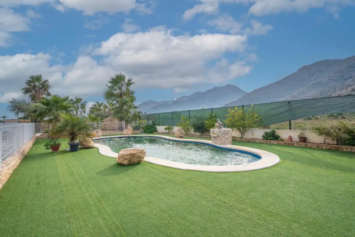Finca rústica en venta en Cam. de la Sierra, Cox